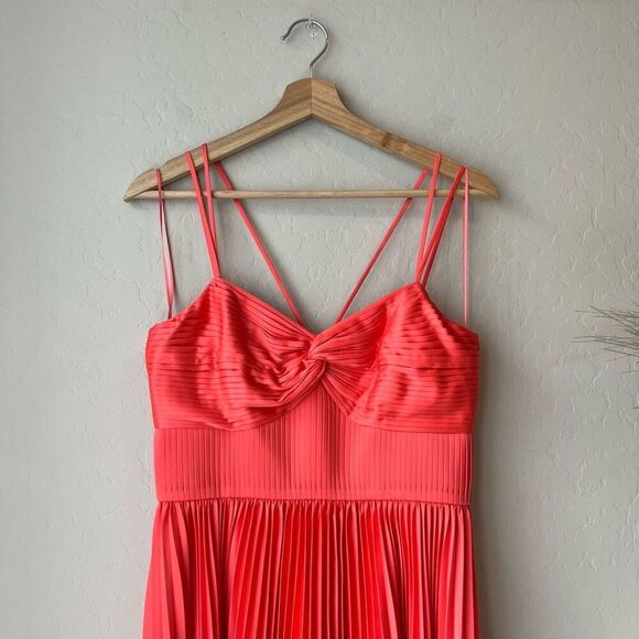 Amur Krisley Spicy Coral Pleated Cocktail Midi Dress Size 4 NWT - Picture 3 of 10